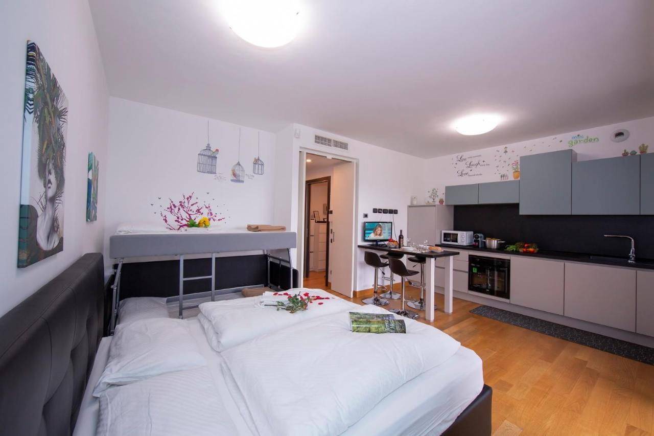 Temporaryflat Parco Vittoria Appartement Milaan Buitenkant foto
